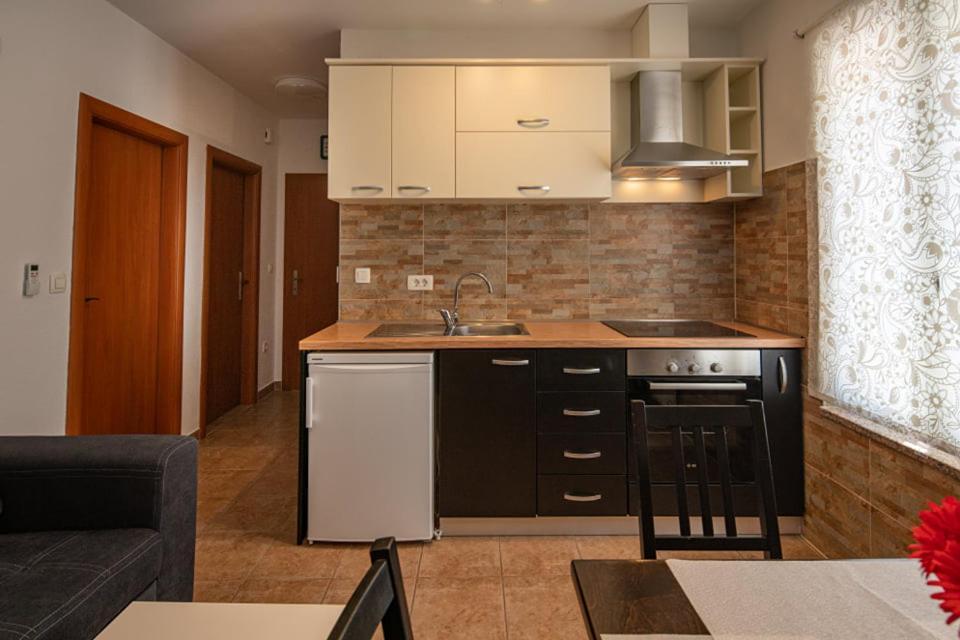 Apartment Nina بيوغْغاد نا موغو المظهر الخارجي الصورة